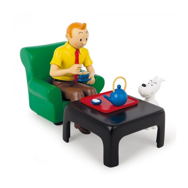 Tintin prenant le thé