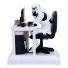 STAR WARS - Stormtrooper "Slave to the Wage" - Statuette 13.7cm